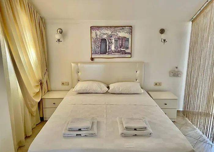 Sunset Club 3 Bedroom Appartement Fethiye